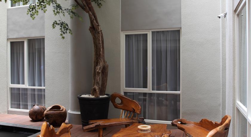 Avissa Suites Giacarta Esterno foto
