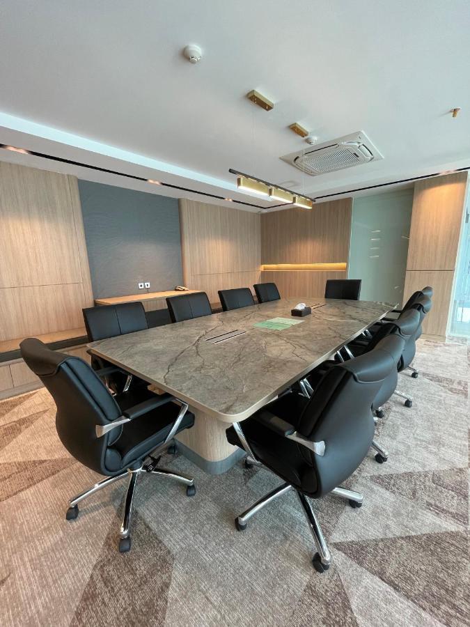 Avissa Suites Giacarta Esterno foto