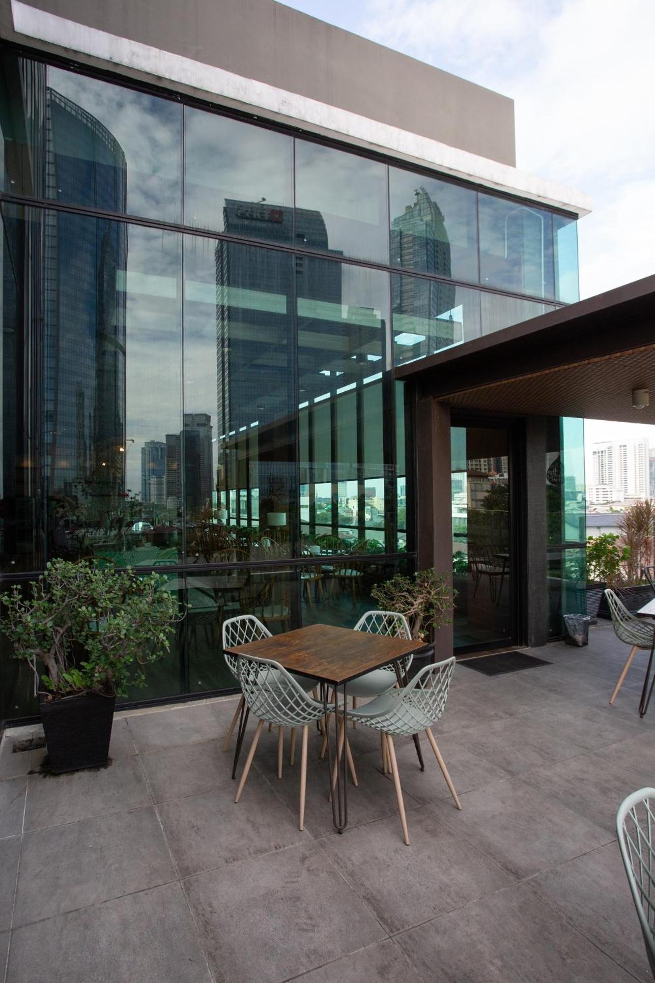 Avissa Suites Giacarta Esterno foto