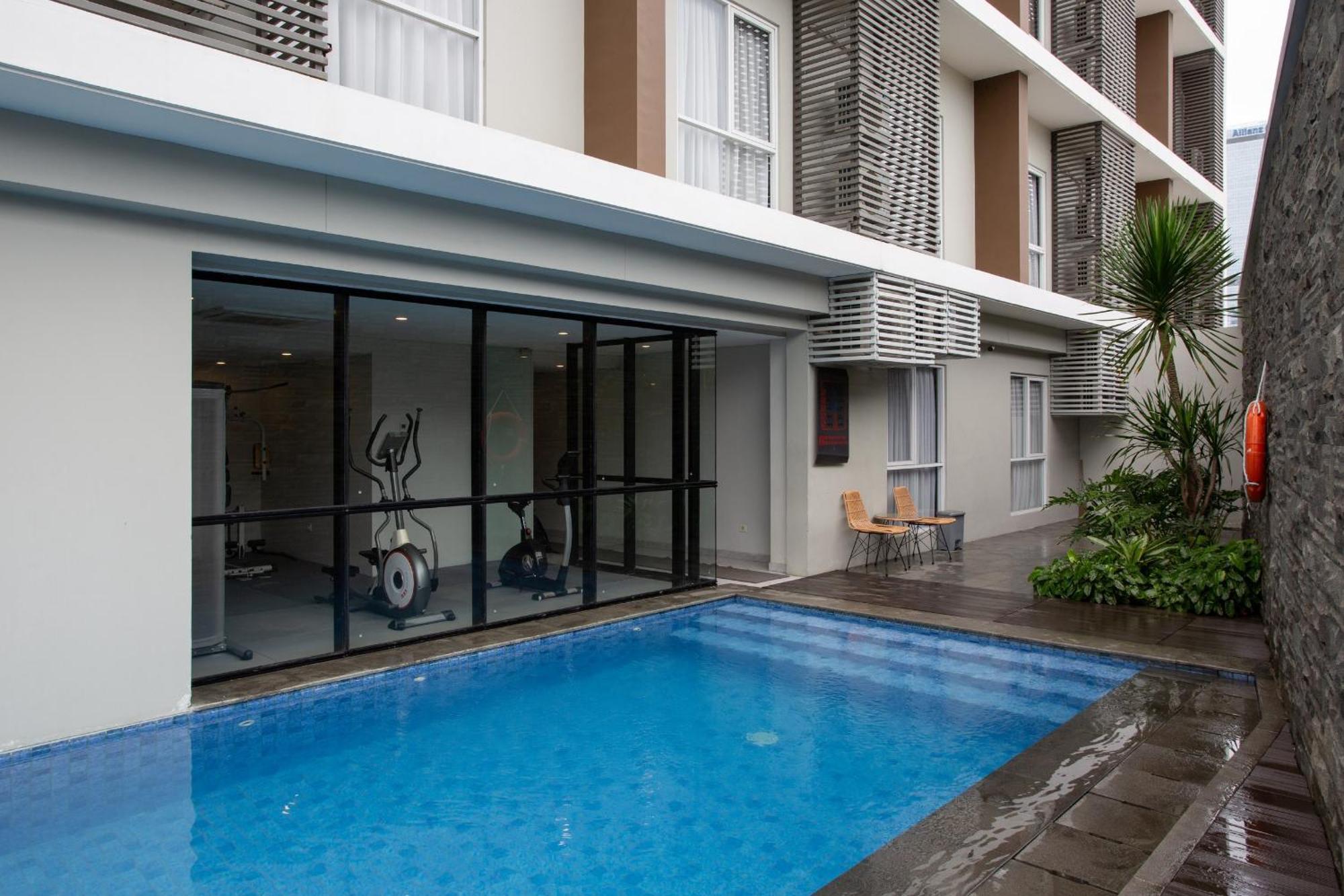 Avissa Suites Giacarta Esterno foto