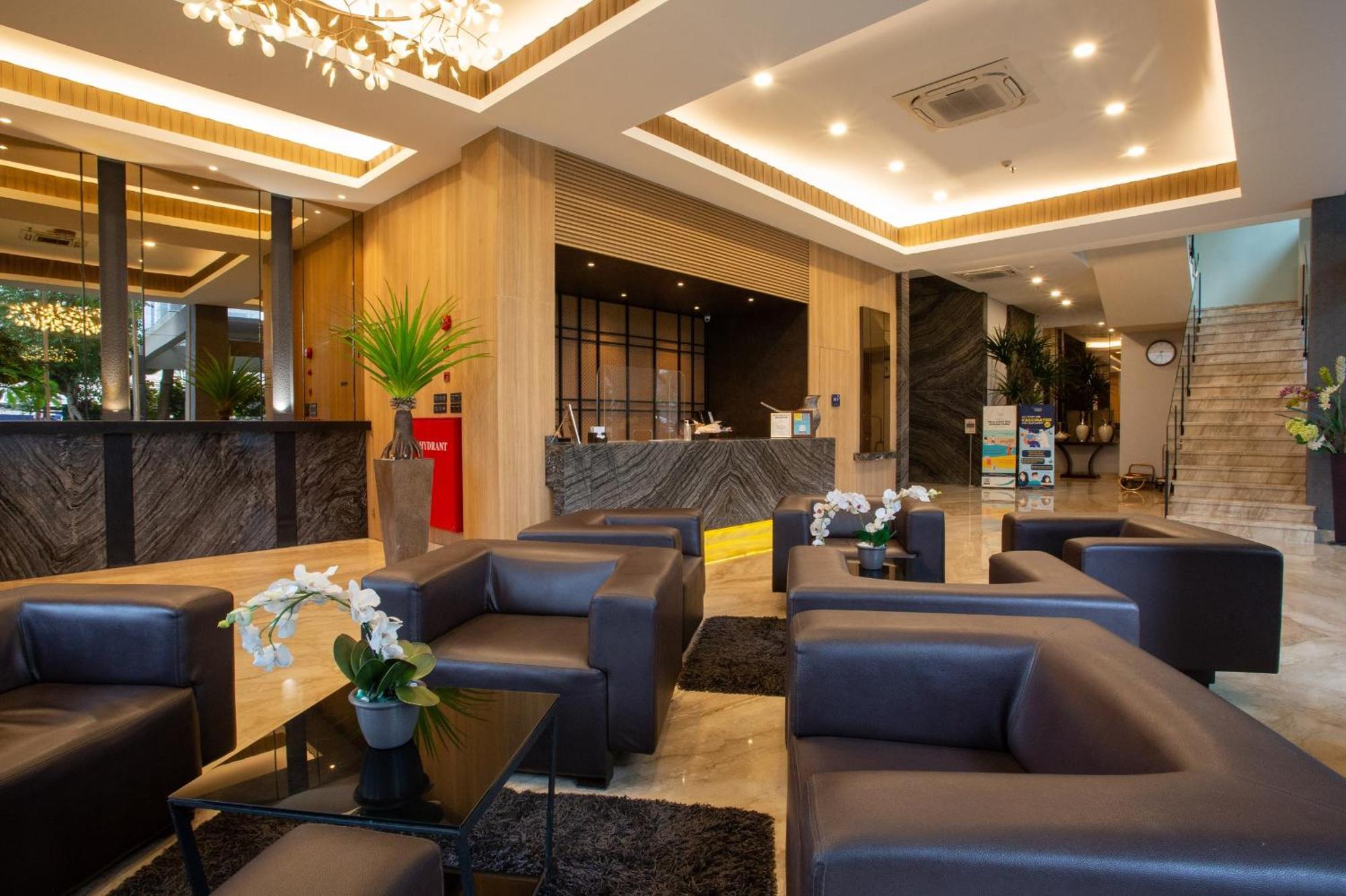 Avissa Suites Giacarta Esterno foto
